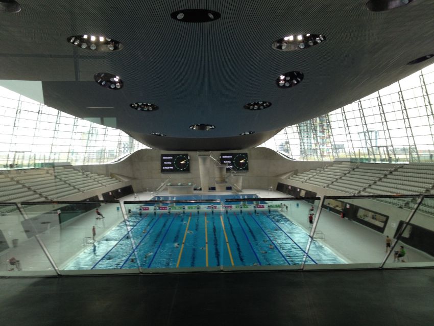 新国立競技場計画は白紙に＝ロンドンにある、お見事な「ザハ女史作品」