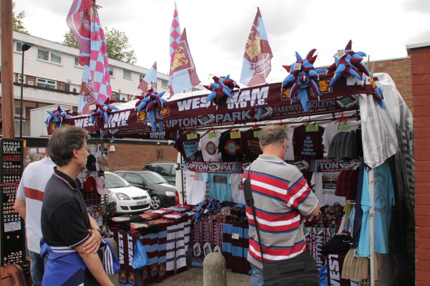 プレミア・岡崎クンの活躍を見に、ロンドン・ウェストハムへ