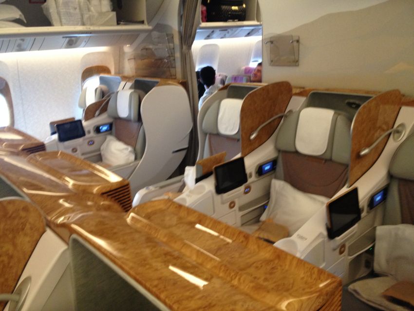 機内での充電とネット環境