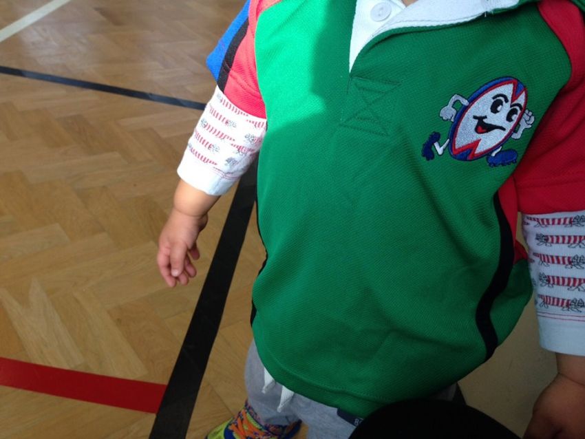 本場のラグビースクールに行ってみた！！ 23months baby Joins the Ruggerbugs .